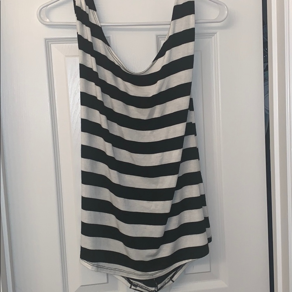 Miami lowcut/ semi open back tank